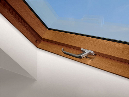 Купить Мансардное окно FAKRO PROFI PTP-V U3 55х78см / Белое пластиковое ПВХ с вентклапаном - изображение 16